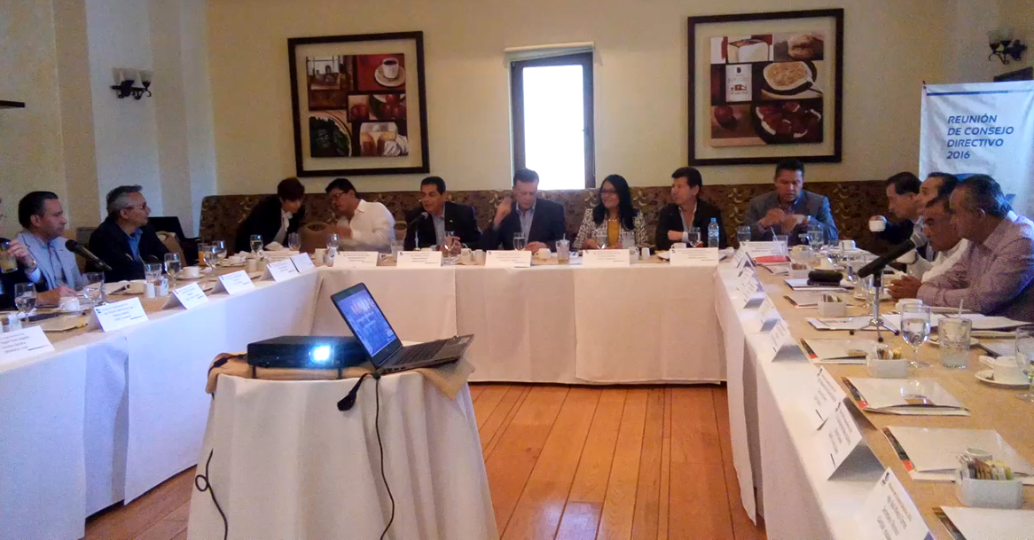 Consejeros de todo México se reúnen en Tecate para hablar sobre el manejo del agua