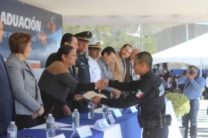 Asiste Alcaldesa Nereida Fuentes a graduación de la Academia Estatal de Policía