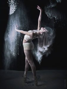 Miranda Mendi joven tijuanense de apenas 14 años de edad, va como invitada especial a la Semana de la Moda en Cannes, a raíz de haber obtenido el Primer Lugar a Nivel Mundial en los World Dance Awards 2016.