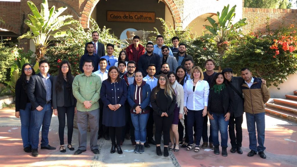 Alumnas y alumnos de UABC presentan proyectos arquitectónicos