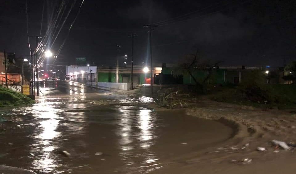 Lluvias ocasionan importantes inundaciones en Tecate