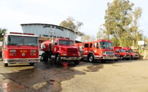 Dona Club Rotario de Tecate dos unidades de bomberos