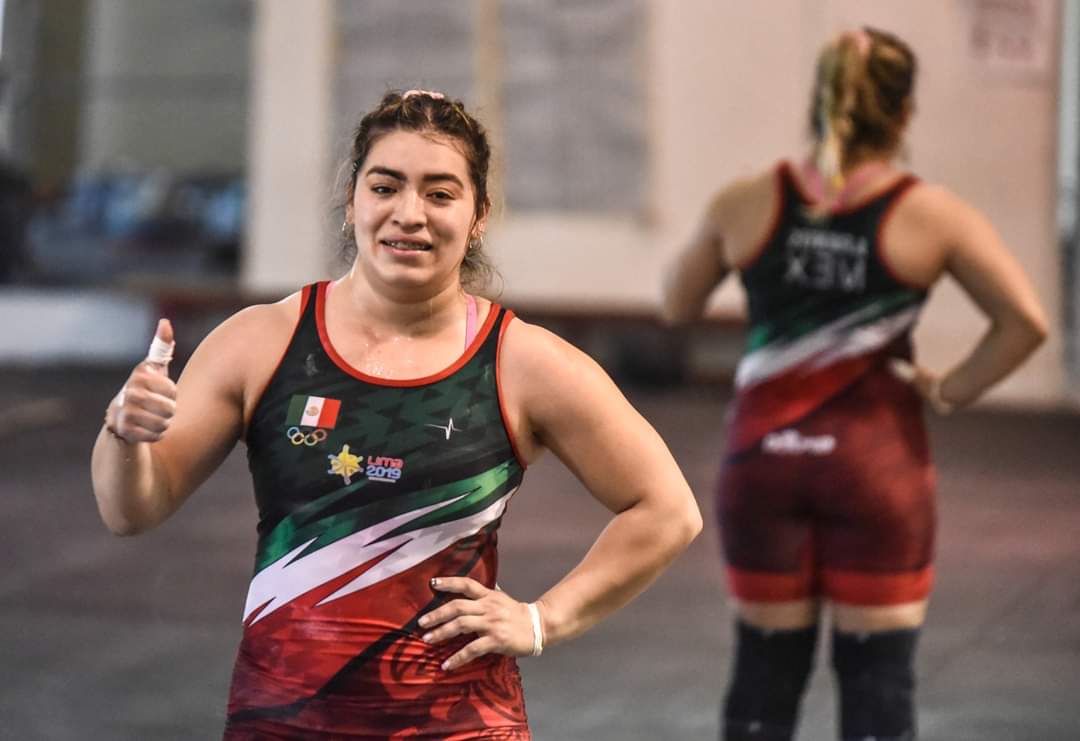 Gana Aremi Fuentes el Campeonato Nacional de Levantamiento de Pesas