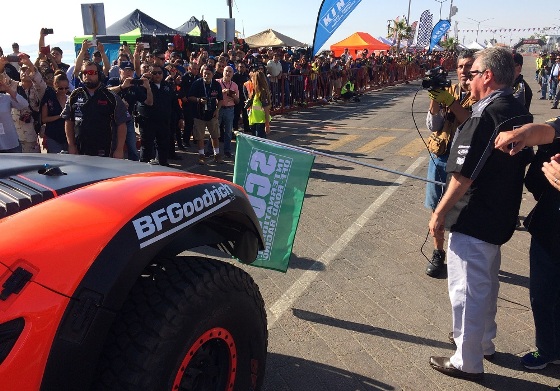 Supervisa Gobierno del Estado atención al turista durante la carrera fuera de camino Score Baja 250