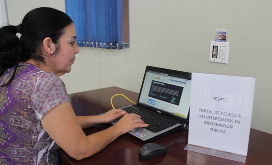 Instala Gobierno del Estado módulo de Transparencia y Acceso a la Información en oficina de CESPTE