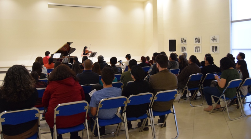 Presentó CEART Tecate Mexicano y español recital de piano y violín  por Ivanna y Omar Gutiérrez