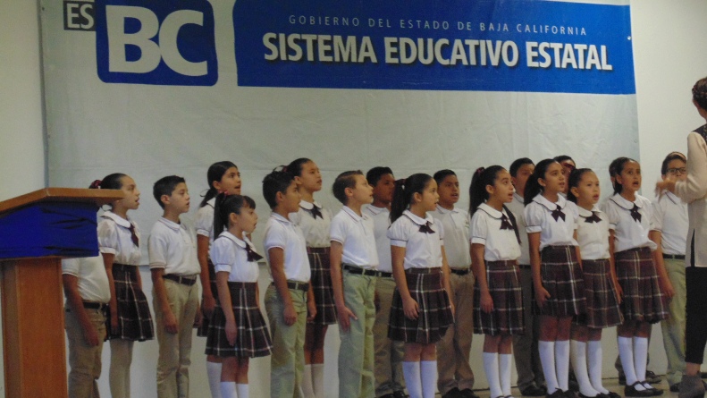 Escuela Primaria Emiliano Zapata Y Centro Pedagógico Torres Quintero, ganan III concurso del Himno Nacional, etapa municipal