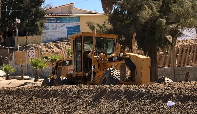 Avanzan obras de pavimentación en Cerro Azul y Valle de las Palmas