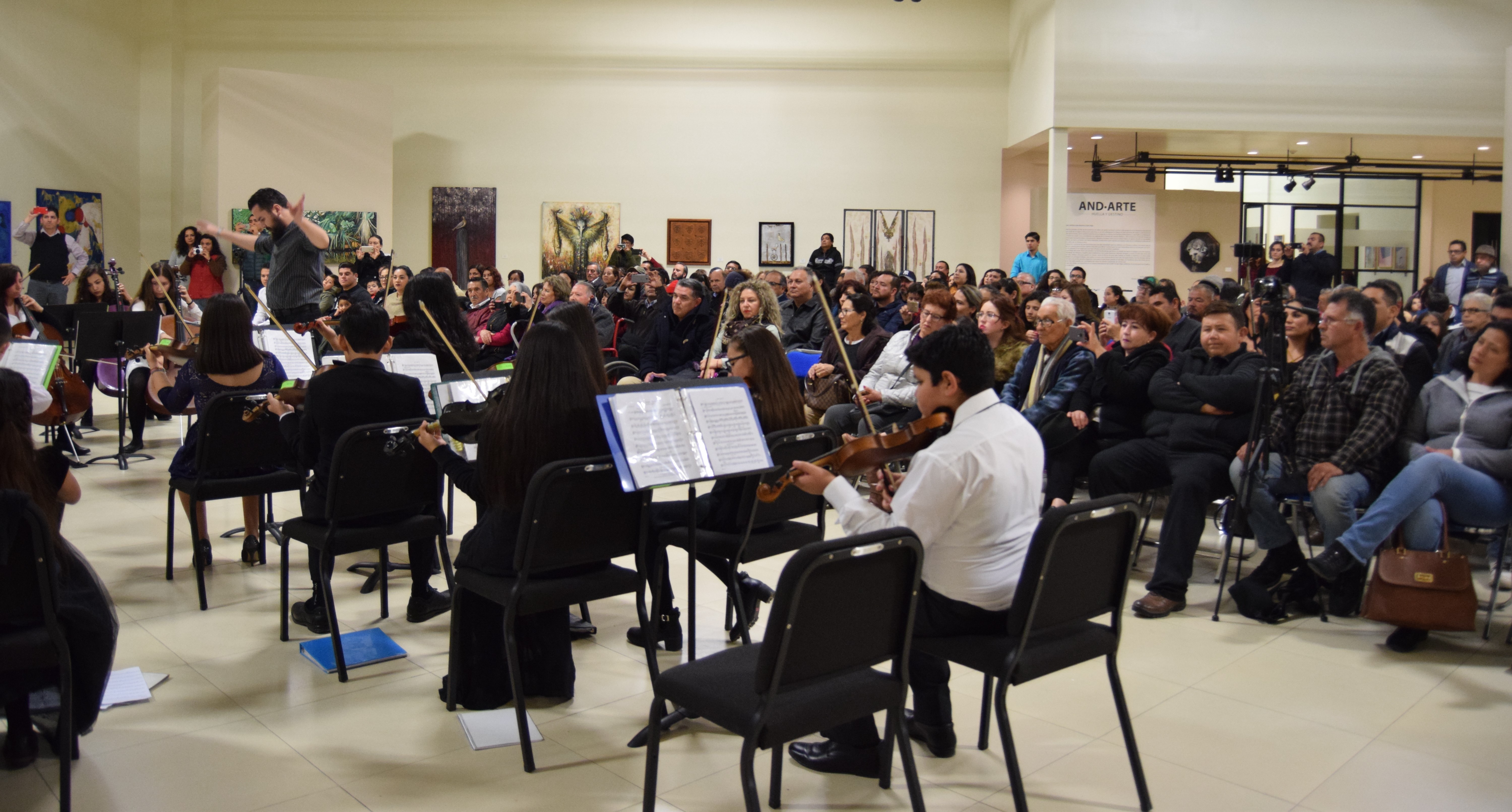 Estudiantes de CEART Tecate dan muestra de su talento en la presentación del cierre de curso del ensamble Kuchuma