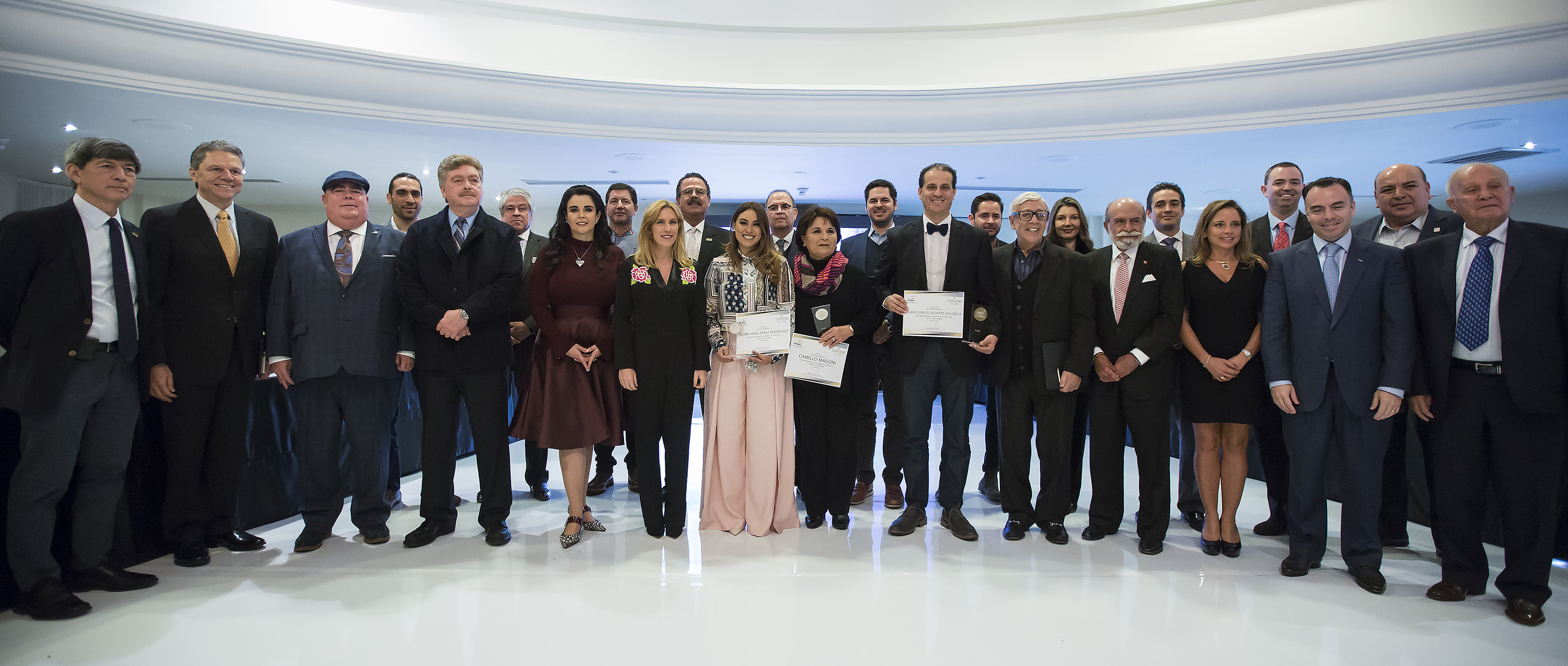 El buen ciudadano es clave en el desarrollo de BC: Gobernador Kiko Vega