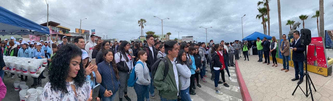 Se suma Gobierno de Baja California a jornada de limpieza en Playas de Tijuana