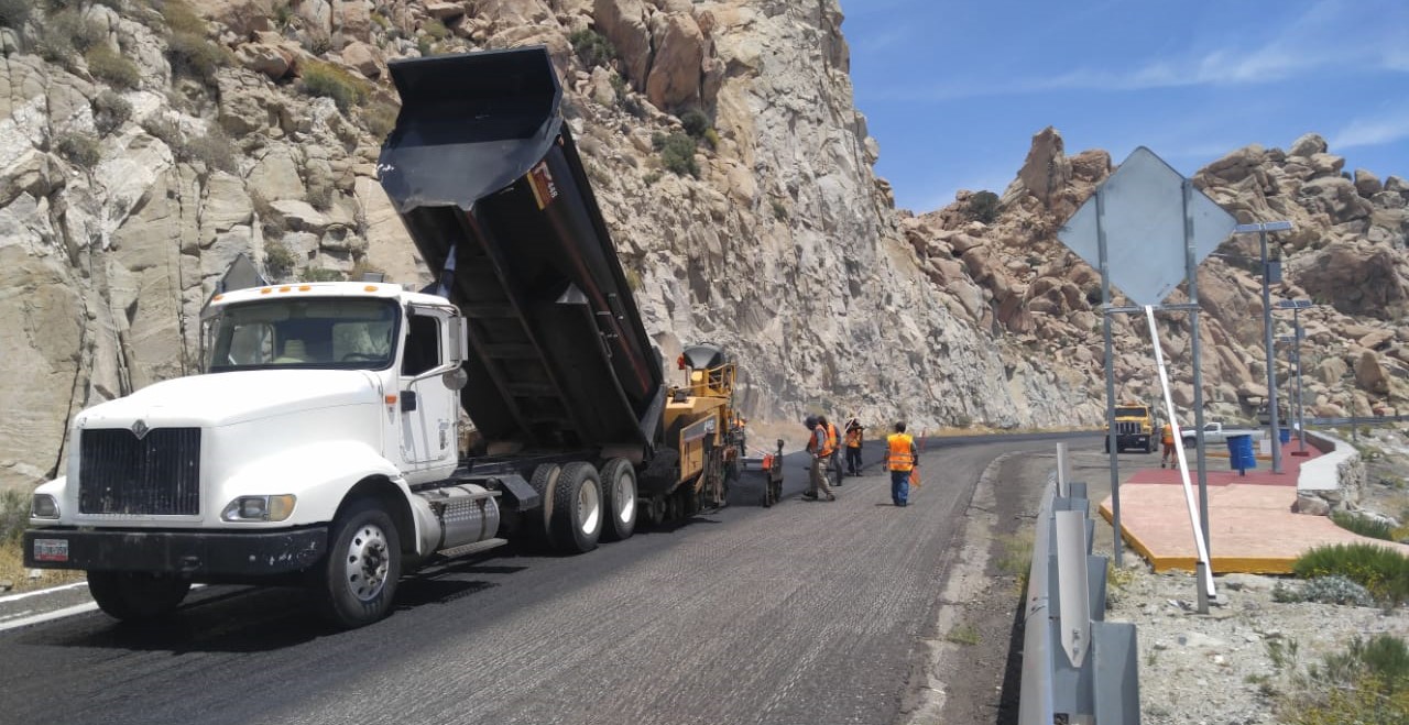 Recomienda Gobierno del Estado precaución por obras de mantenimiento mayor en la autopista La Rumorosa