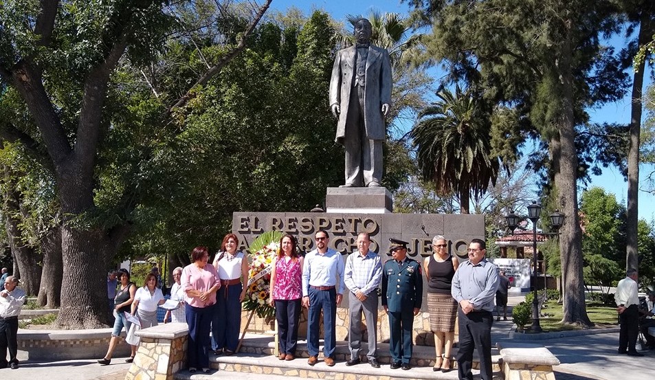 Recuerdan legado de Benito Juárez en aniversario luctuoso