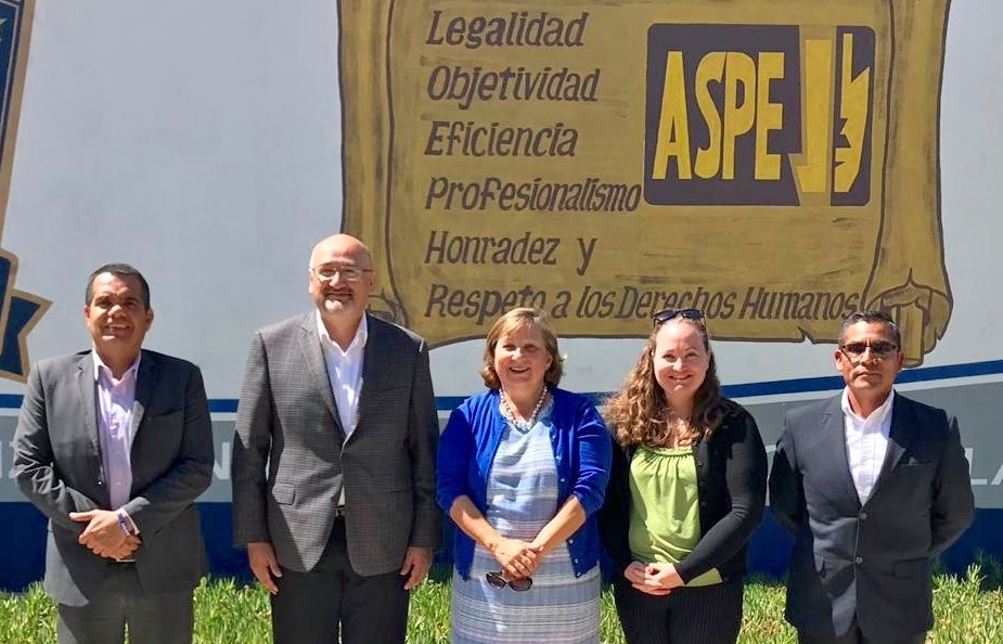 La cónsul general de Estados Unidos visita Tecate en gira de trabajo