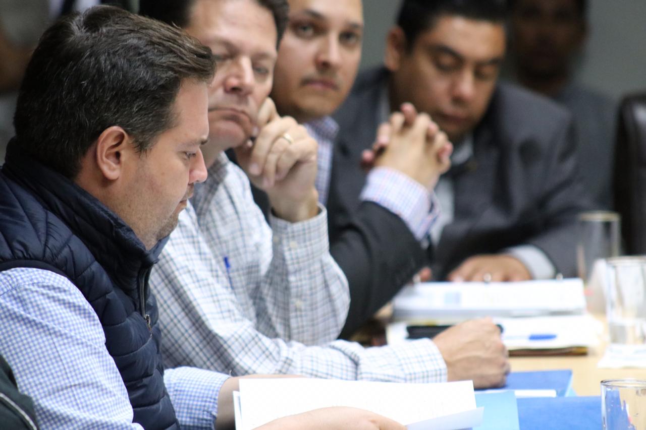 Ante Notario Público equipo de AGC solicita información a gabinete de “El Patas”