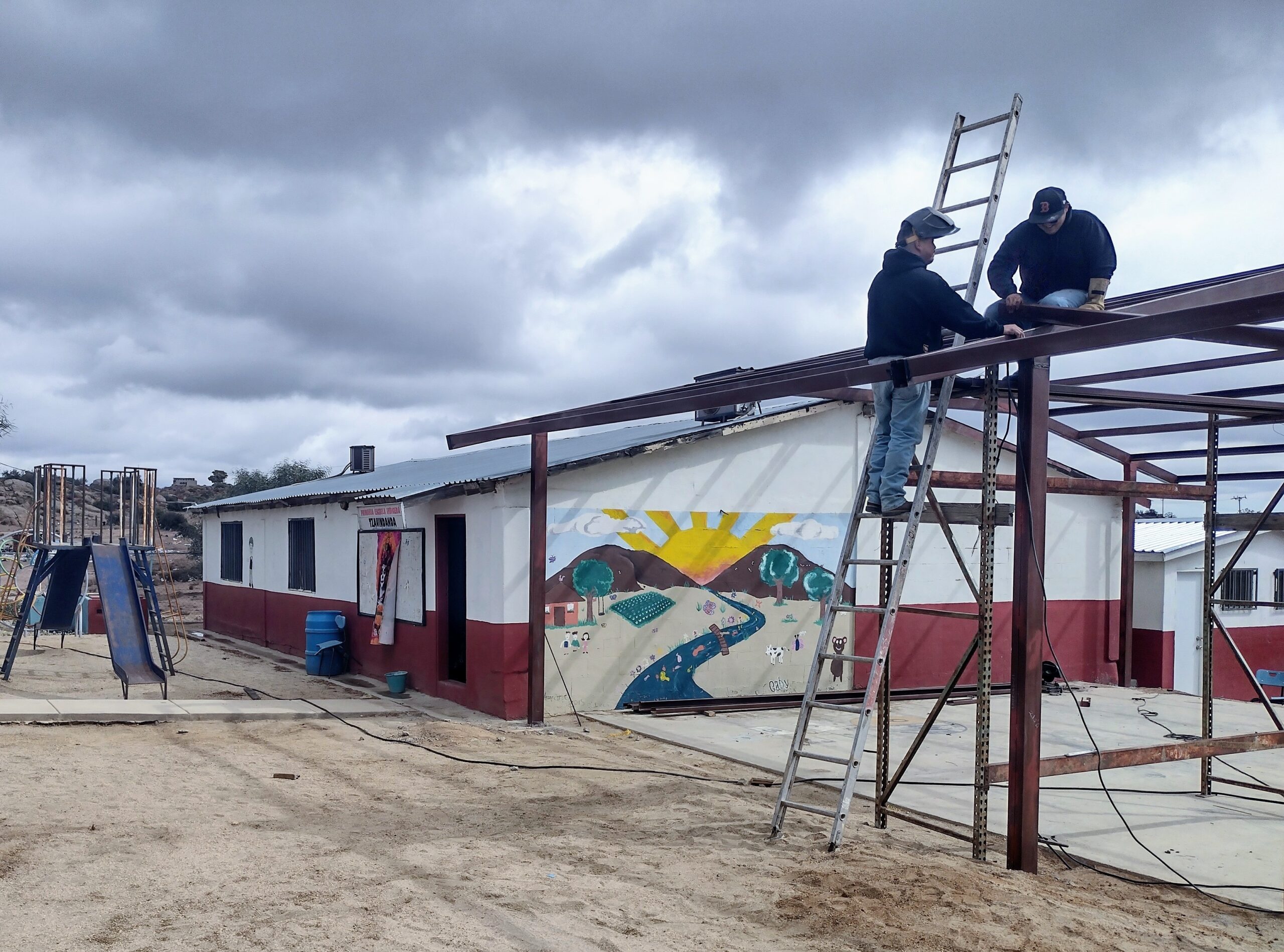 BENEFICIAN A PRIMARIA INDÍGENA EN TECATE CON PROGRAMA “LA ESCUELA ES NUESTRA”