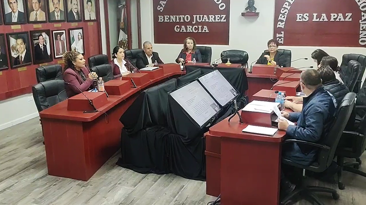 Suspenden sesión de Cabildo tras ausencia del presidente municipal