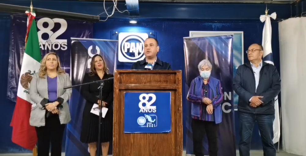 vemos-en-tecate-un-gobierno-de-puras-estupideces-mario-osuna