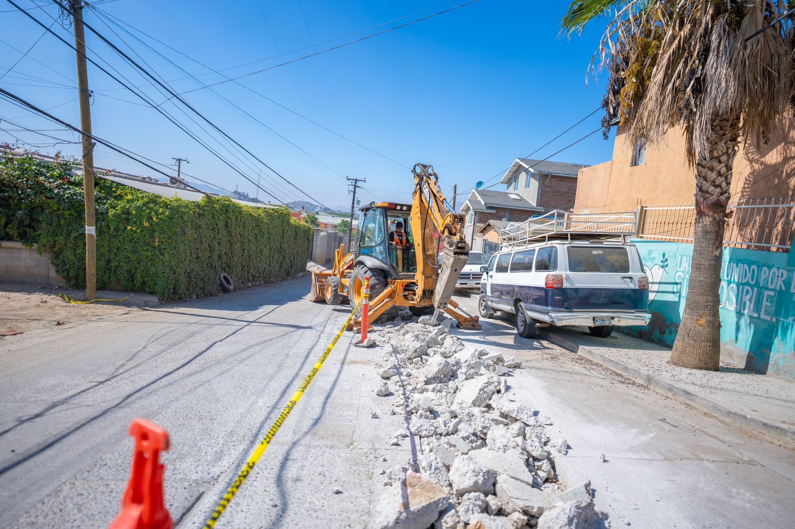 Introducirá CESPTE 100 metros de tubería en calle Aquiles Serdán