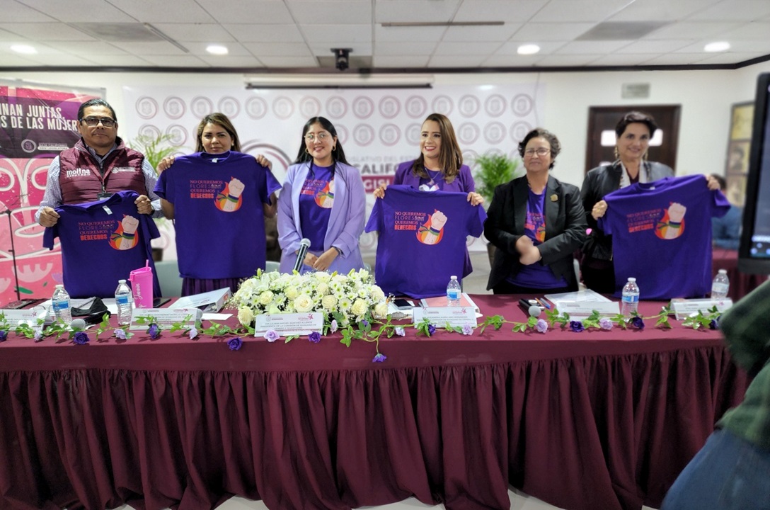 Presentan propuestas de mujeres para formar Muro de Honor