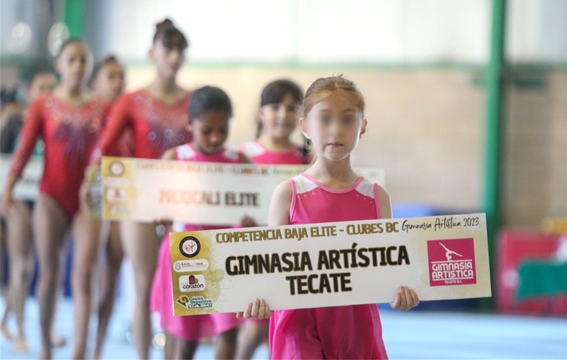 Participan equipos tecatenses en campeonato de gimnasia de UABC