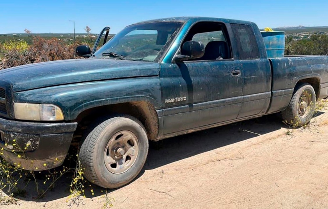 Fuerza Estatal detiene a dos presuntos huachicoleros en Tecate