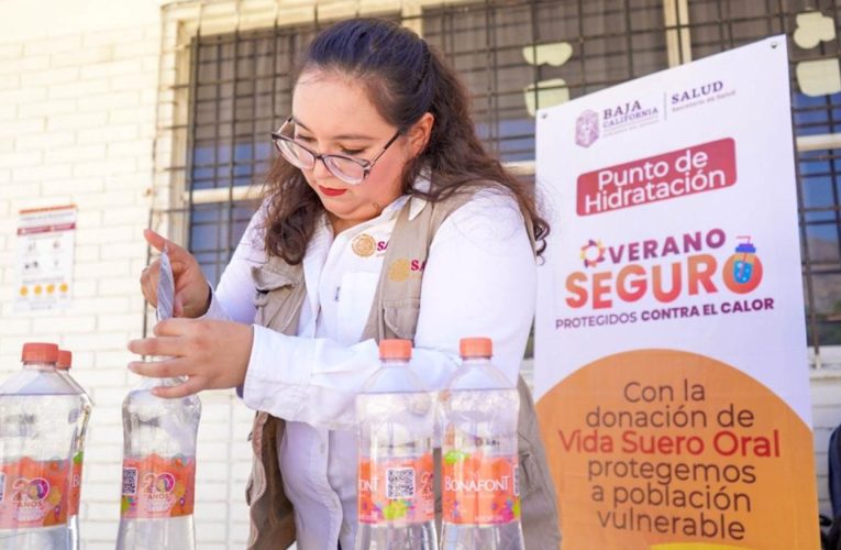 Gobernadora invita a utilizar los puntos de hidratación en verano