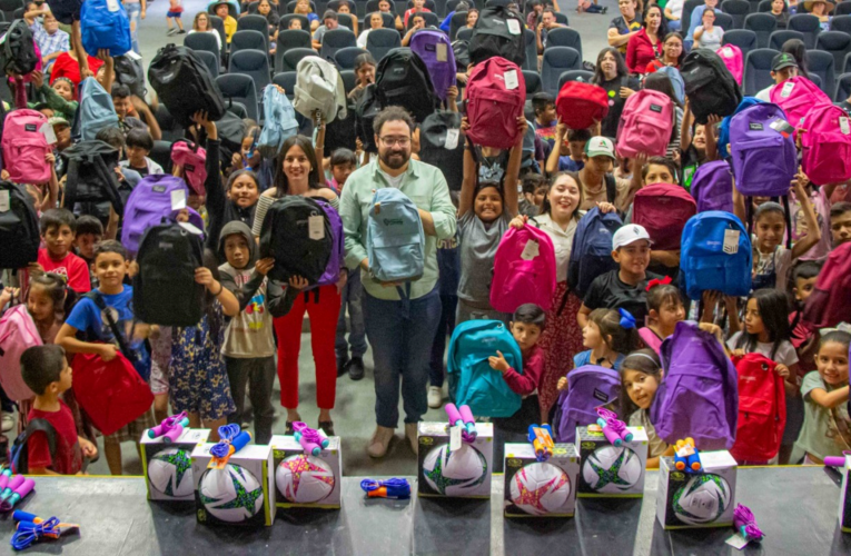 DIF Tecate apoya a más de 300 estudiantes en el regreso a clases