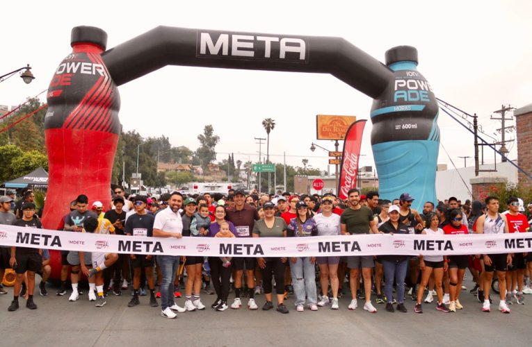 Más de 800 corredores participaron en el serial “Corre al 100”