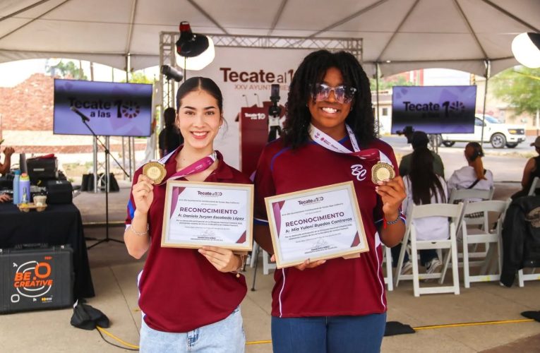 Reconoce Gobierno de Tecate a voleibolistas medallistas