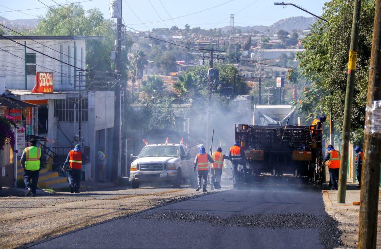 Inicia reencarpetado en calle José Gutiérrez Durán