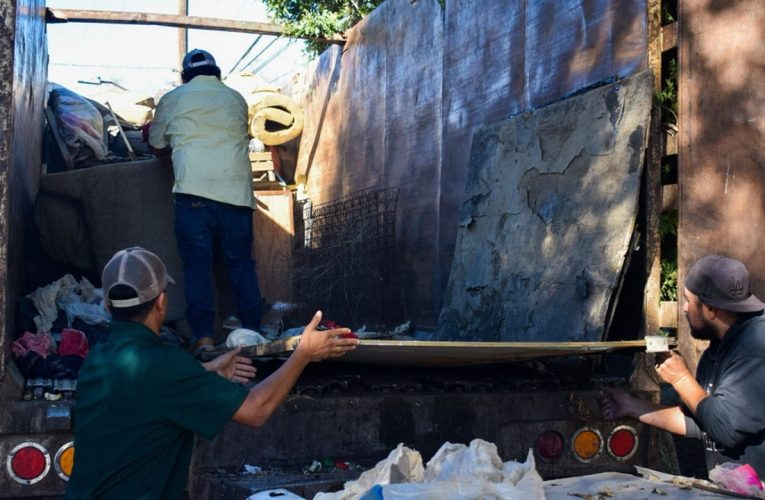 Recolectan 16 toneladas de basura voluminosa en Mirador y Lázaro Cárdenas