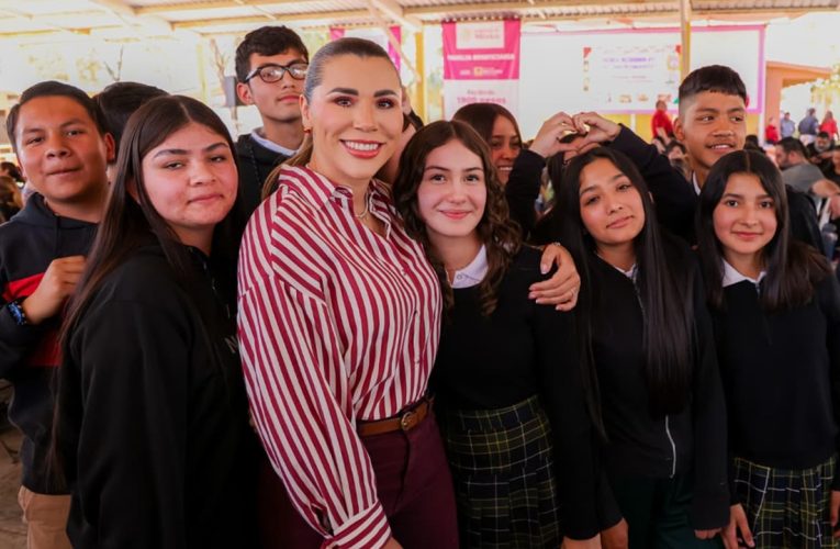 Gobernadora destaca extensión de la Beca Rita Cetina a primaria y preescolar