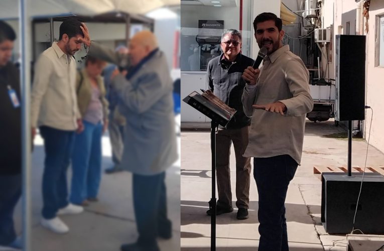 Regidor lleva a palacio municipal a líderes religiosos para orar por Tecate