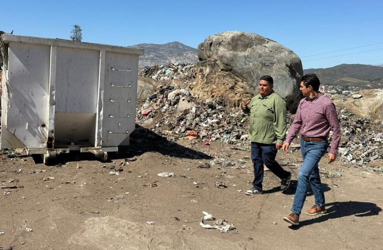 Van más de mil toneladas de basura retiradas del antiguo Centro de Tranferencias